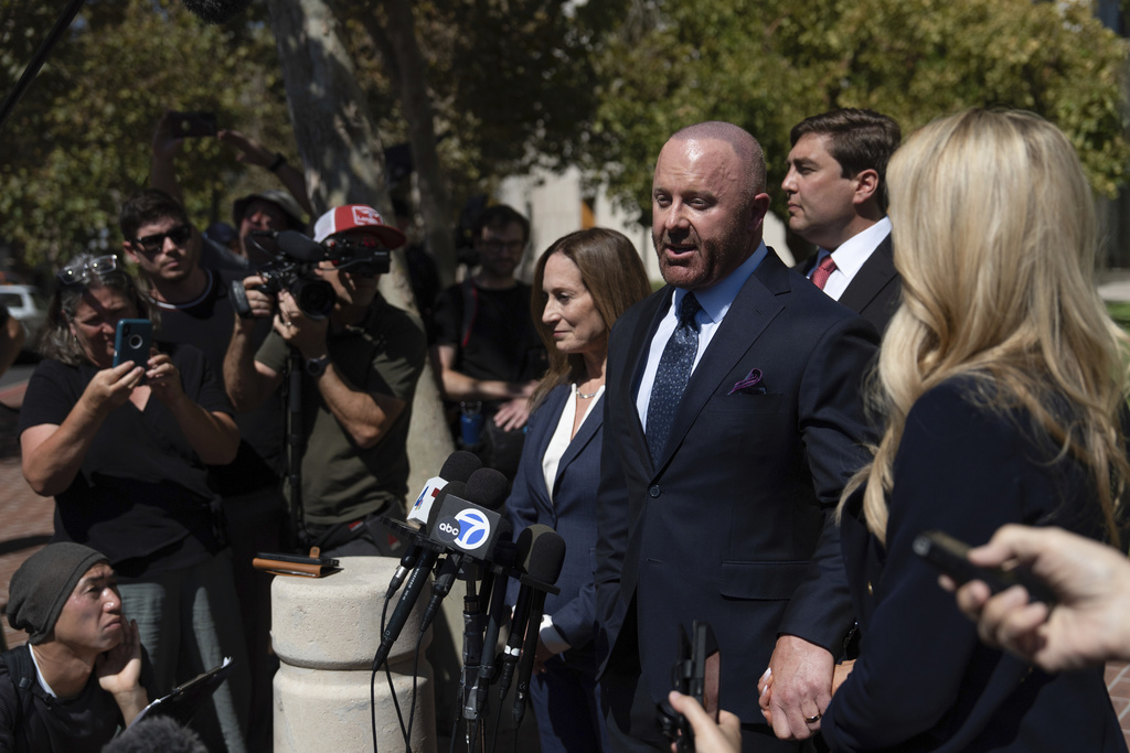 Mathew Bowyer, who pled guilty a year ago to running an illegal gambling business, money laundering and filing a false tax return, speaks at a news conference outside federal court, Friday, Aug. 29, 2025, in Santa Ana, Calif., following his sentencing to 12 months and one day in prison. (AP Photo/Jae C. Hong)