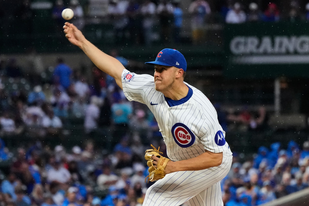 Chicago Cubs starting pitcher Jameson Taillon throws against the San Francisco Giants during the first inning of a baseball game in Chicago, Sunday, June 7, 2026. (AP Photo/Nam Y. Huh)