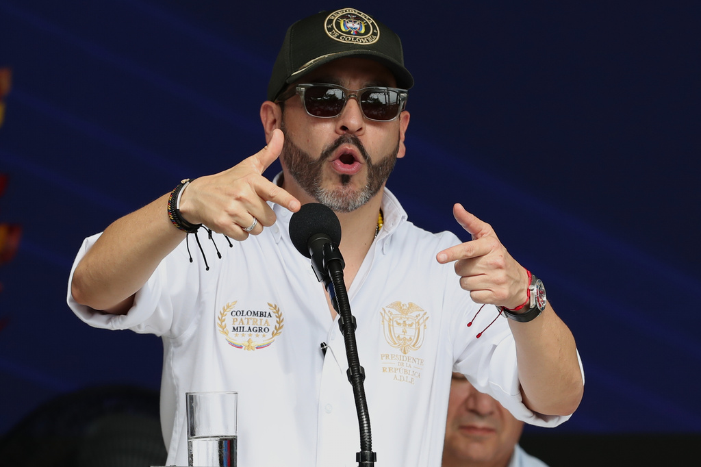 Colombia's President Abelardo de la Espriella speaks during an event to present new homes to victims of an earthquake in Buenaventura, Colombia, Tuesday, Sept. 15, 2026. (AP Photo/Santiago Saldarriaga)
