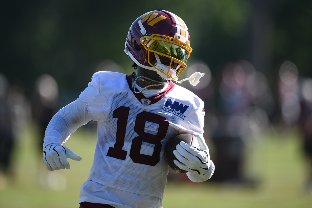 Washington Commanders wide receiver Stefon Diggs works out during practice at the team's NFL football training camp, Friday, Aug. 7, 2026 in Ashburn, Va. (AP Photo/Nick Wass)