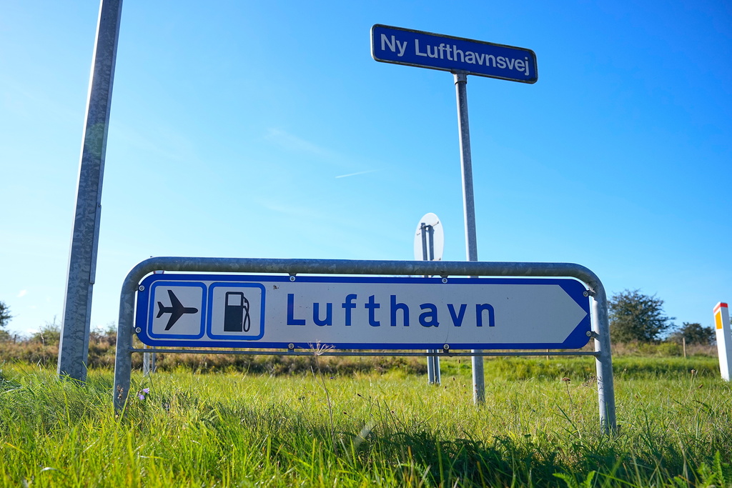 A sign near Aalborg Airport in Denmark, Thursday, Sept. 25, 2025, after drones were observed on the airport on Wednesday evening and the night to Thursday, and the airspace over the airport was closed. (Bo Amstrup/Ritzau Scanpix via AP)