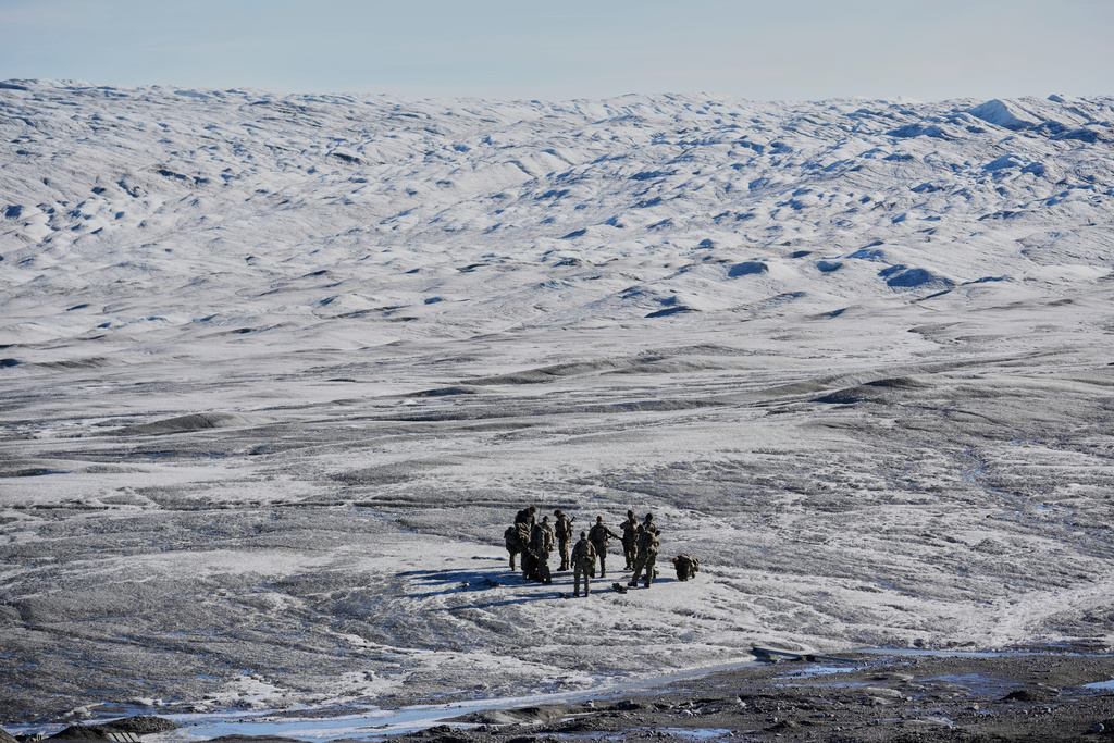FILE -Danish military forces participate in an exercise with hundreds of troops from several European NATO members in Kangerlussuaq, Greenland, Sept. 17, 2025. (AP Photo/Ebrahim Noroozi, File)