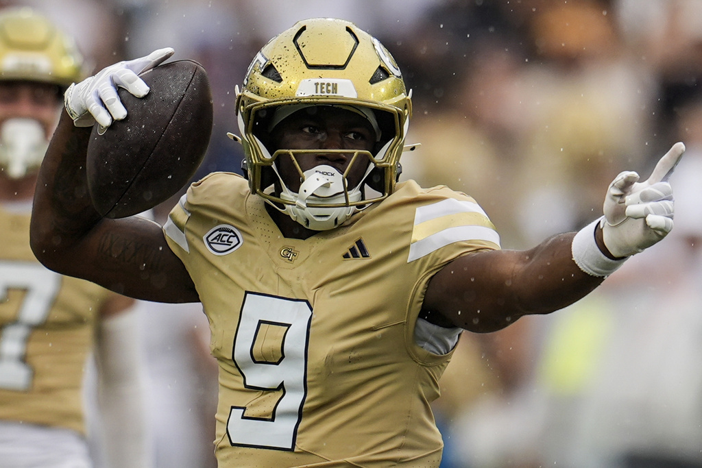 Georgia Tech wide receiver Zion Taylor (9) celebrates his first down against the Gardner-Webb during the first half of an NCAA college football game, Saturday, Sept. 6, 2025, in Atlanta. (AP Photo/Mike Stewart)