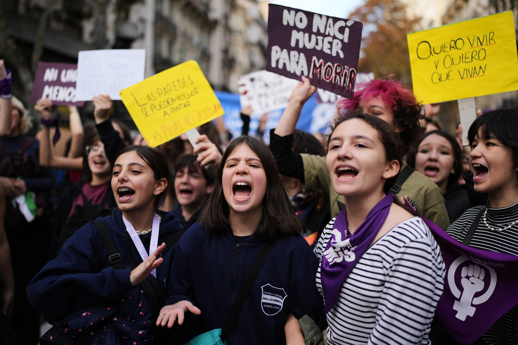 Demonstrators take part in a march marking the anniversary of the "Ni Una Menos" (Not One Fewer) women's movement in Buenos Aires, Argentina, Wednesday, June 3, 2026. (AP Photo/Natacha Pisarenko)