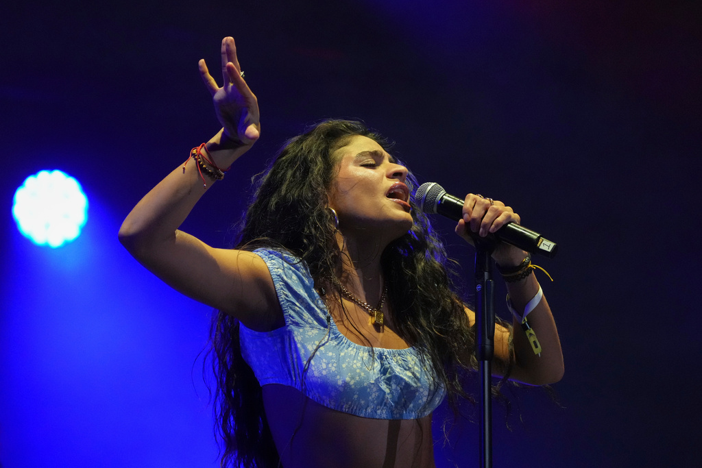 FILE - Jessie Reyez performs during the Corona Capital music festival in Mexico City on Nov. 16, 2024. (AP Photo/Eduardo Verdugo, File)