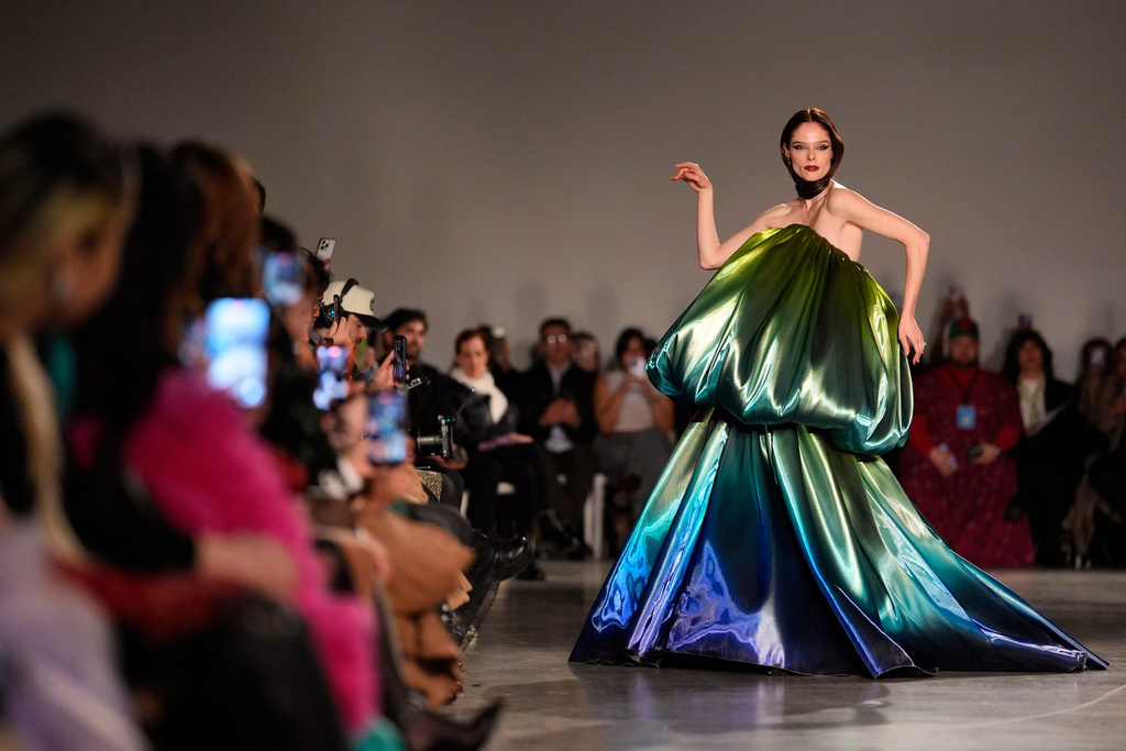 Model Coco Rocha walks the runway during the Christian Siriano Fall/Winter 2026 fashion show as part of New York Fashion Week, Thursday, Feb. 12, 2026, in New York. (Photo by Charles Sykes/Invision/AP)