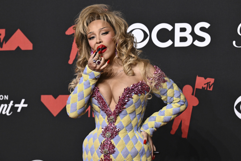 Doja Cat arrives at the MTV Video Music Awards on Sunday, Sept. 7, 2025, at UBS Arena in Elmont, N.Y. (Photo by Evan Agostini/Invision/AP)