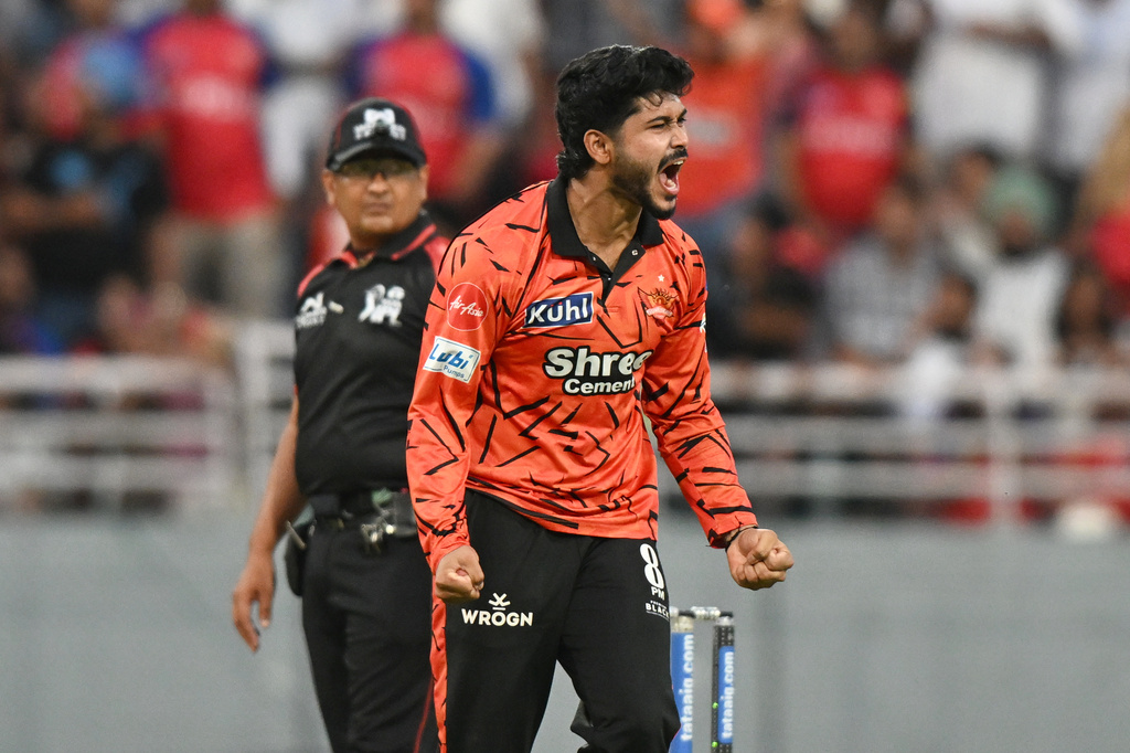 Sunrisers Hyderabad's Shivang Kumar celebrates the dismissal of Punjab Kings' Cooper Connolly during the Indian Premier League cricket match between Punjab Kings and Sunrisers Hyderabad in New Chandigarh, India, Saturday, April 11, 2026. (AP Photo)