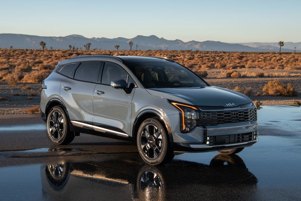 This photo provided by Kia shows the 2026 Sportage Hybrid, a small, affordable SUV with excellent fuel economy. (Courtesy of Kia America via AP)