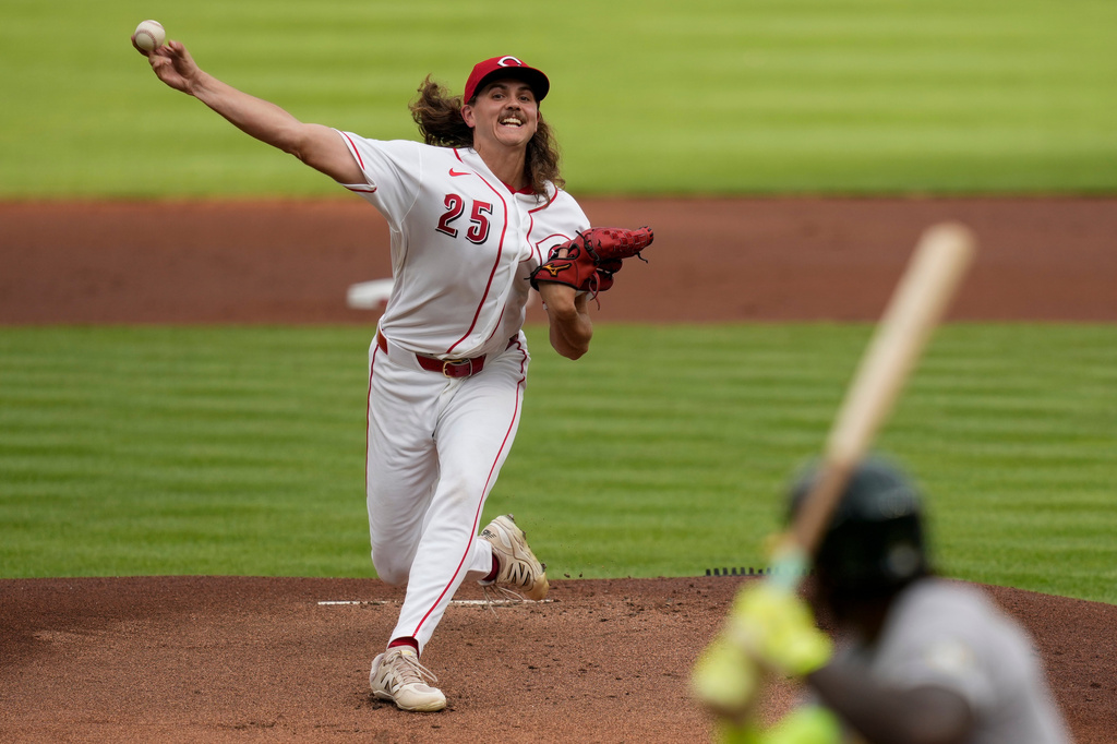 Cincinnati Reds pitcher Rhett Lowder throws during the first inning of a baseball game against the Athletics in Cincinnati, Wednesday, Aug. 5, 2026. (AP Photo/Carolyn Kaster)