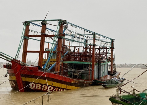 A fishing boat is grounded in the aftermath of typhoon Bualoi in Quang Tri, Vietnam, Monday, Sept. 29, 2025. (Vo Thi Dung/VNA via AP) A fishing boat is grounded in the aftermath of typhoon Bualoi in Quang Tri, Vietnam, Monday, Sept. 29, 2025. (Vo Thi Dung/VNA via AP)