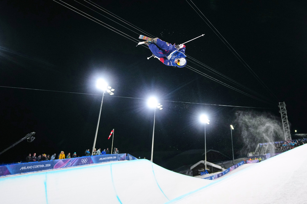 United States' Alex Ferreira competes during the men's freestyle skiing halfpipe finals at the 2026 Winter Olympics, in Livigno, Italy, Friday, Feb. 20, 2026. (AP Photo/Gregory Bull)