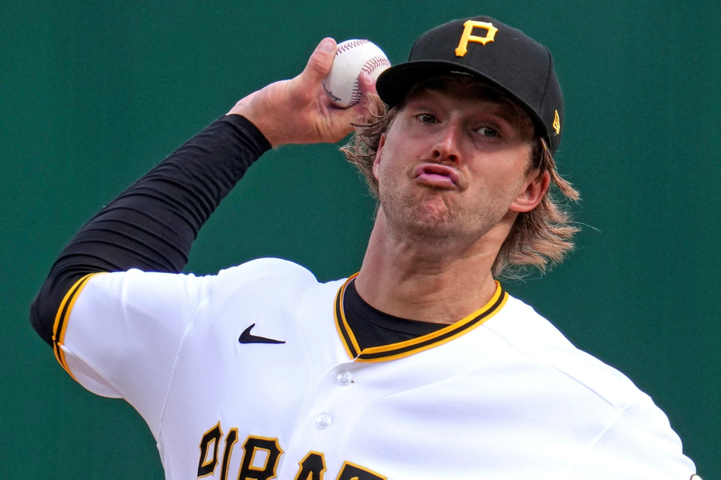 Pittsburgh Pirates pitcher Carmen Mlodzinski delivers during the second inning of a baseball game against the Baltimore Orioles in Pittsburgh, Saturday, April 4, 2026. (AP Photo/Gene J. Puskar)