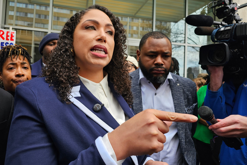Minnesota-based independent journalist Georgia Fort speaks to reporters and supporters outside the federal courthouse in St. Paul, Minn., Tuesday, Feb. 17, 2026, after pleading not guilty over her alleged role in a protest that disrupted a Sunday service at a Southern Baptist church in St. Paul. (AP Photo/Steve Karnowski)
