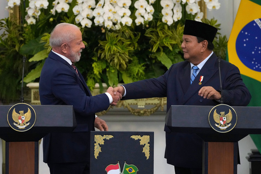 Brazil's President Luiz Inacio Lula da Silva, left, shakes hands with Indonesian President Prabowo Subianto after a joint press conference at Merdeka Palace in Jakarta, Indonesia, Thursday, Oct. 23, 2025. (AP Photo/Achmad Ibrahim) Brazil's President Luiz Inacio Lula da Silva, left, shakes hands with Indonesian President Prabowo Subianto after a joint press conference at Merdeka Palace in Jakarta, Indonesia, Thursday, Oct. 23, 2025. (AP Photo/Achmad Ibrahim)