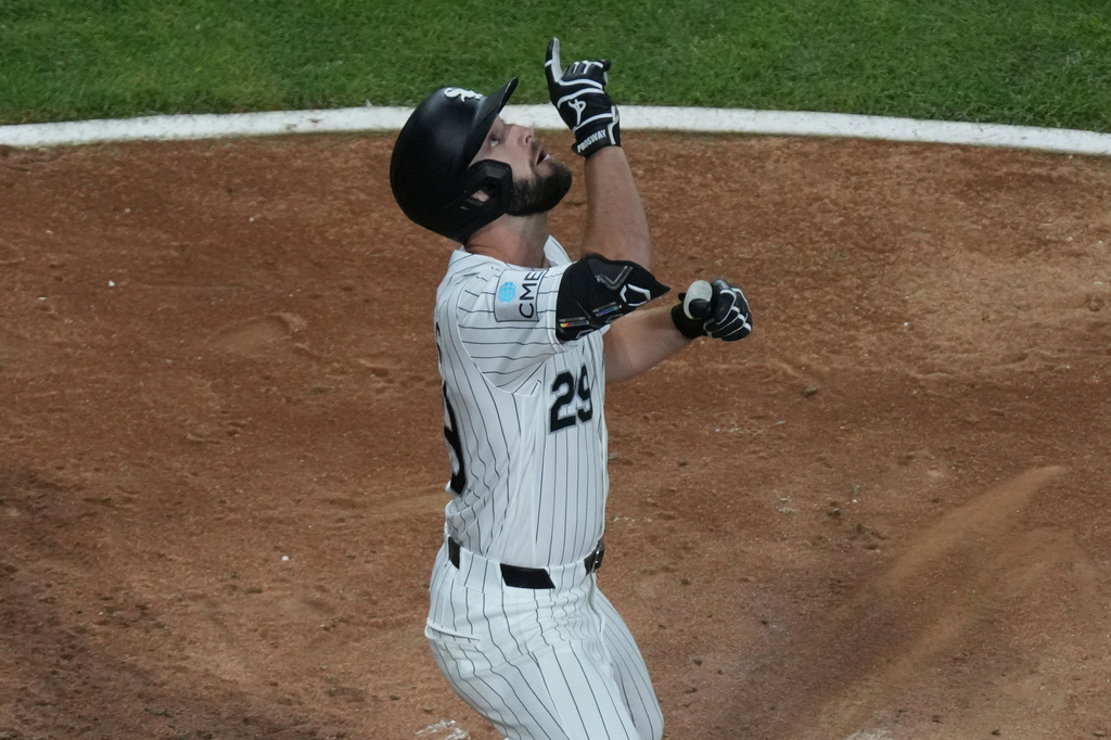 Chicago White Sox's Tristan Peters gestures after hitting a home run against the Texas Rangers during the sixth inning of a baseball game Tuesday, Aug. 25, 2026, in Chicago. (AP Photo/David Banks)