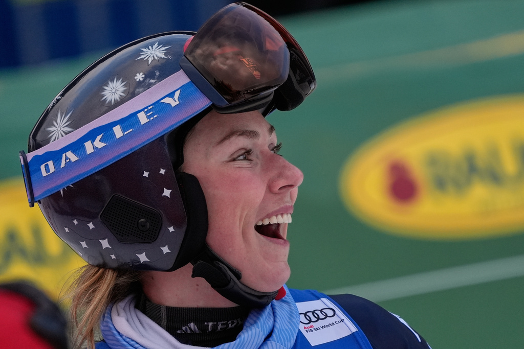 United States' Mikaela Shiffrin at finish line during a women's alpine ski, World Cup giant slalom, in Spindleruv Mlyn, Czech Republic, Saturday, Jan. 24, 2026. (AP Photo/Giovanni Auletta)