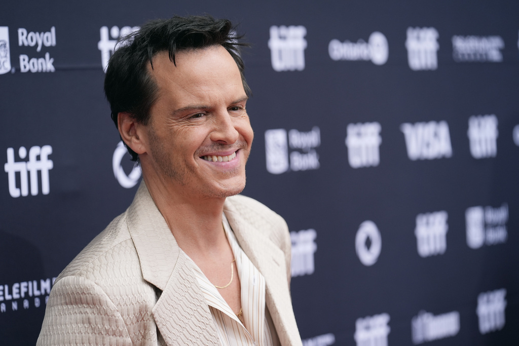 Andrew Scott attends the premiere of "Wake Up Dead Man: A Knives Out Mystery" at the Princess of Wales Theatre during the Toronto International Film Festival on Saturday, Sept. 6, 2025, in Toronto. (AP Photo/Chris Pizzello)