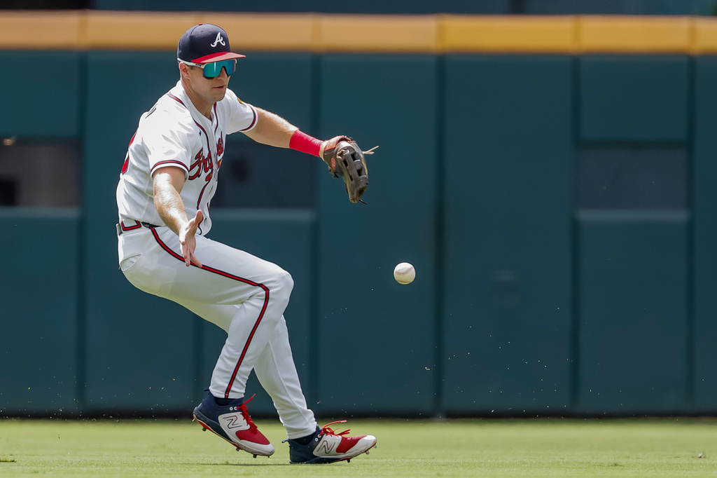 Atlanta Braves left fielder Brewer Hicklen fields a single hit by Tampa Bay Rays' Ryan Vilade during the first inning of a baseball game, Thursday, Sept. 10, 2026, in Atlanta. (AP Photo/Erik S. Lesser)