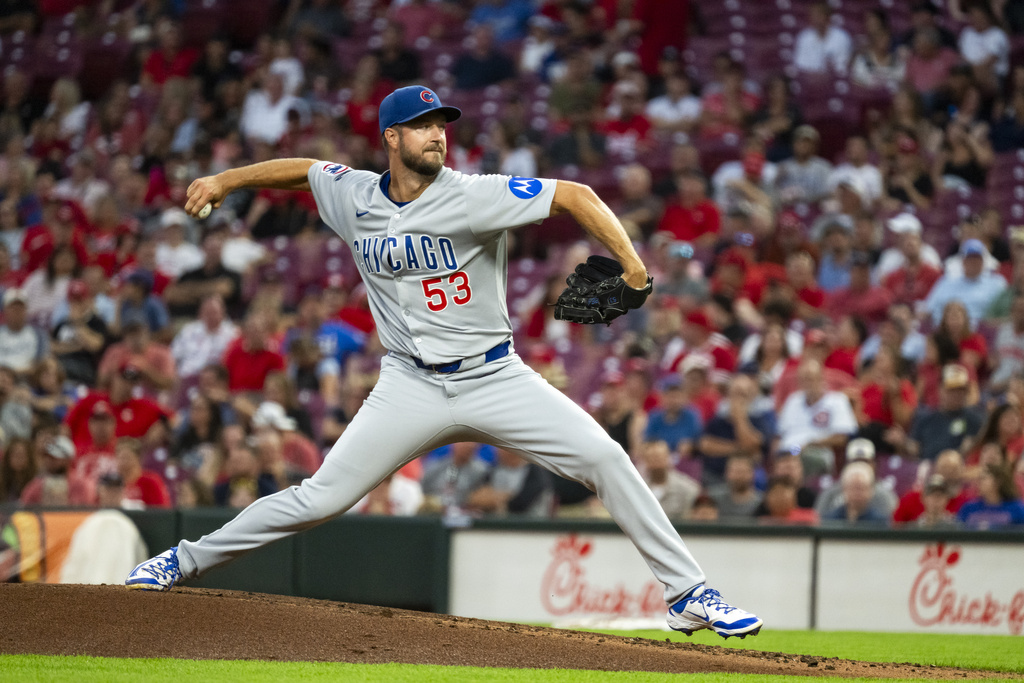 Chicago Cubs pitcher Colin Rea (53) delivers a pitch in the first inning of a baseball game against the Cincinnati Reds, Thursday, Sept. 18, 2025, in Cincinnati. (AP Photo/Michael Swensen)