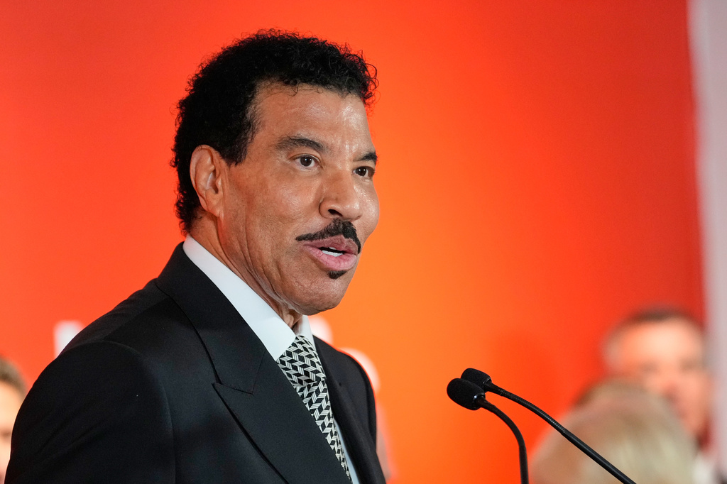 Lionel Richie speaks during a cultural reception with Britain's King Charles III and Queen Camilla, Wednesday, April 29, 2026, in New York. (AP Photo/Yuki Iwamura, Pool)