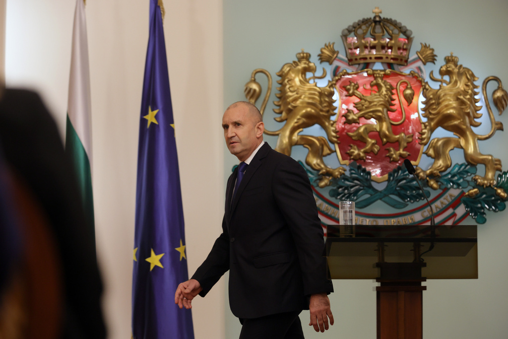 Bulgaria's President Rumen Radev announces that he is stepping down from his position at Bulgarian Presidency, Sofia, Bulgaria, Monday, Jan. 19, 2026. (AP Photo/Valentina Petrova)