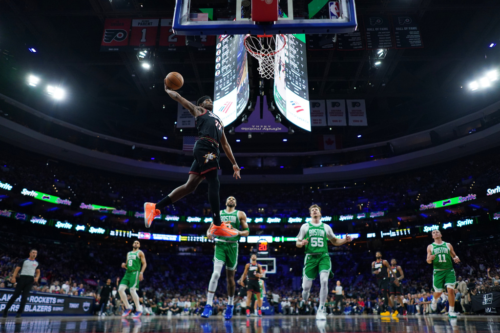 Philadelphia 76ers' VJ Edgecombe goes up for a dunk during the first half of Game 3 against the Boston Celtics in a first-round NBA playoffs basketball series Friday, April 24, 2026, in Philadelphia. (AP Photo/Matt Slocum)