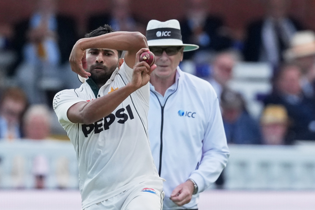 Pakistan's Khurram Shahzad bowls a delivery on day two of the second cricket test match between England and Pakistan in London, Friday, Aug. 28, 2026. (AP Photo/Dave Shopland)