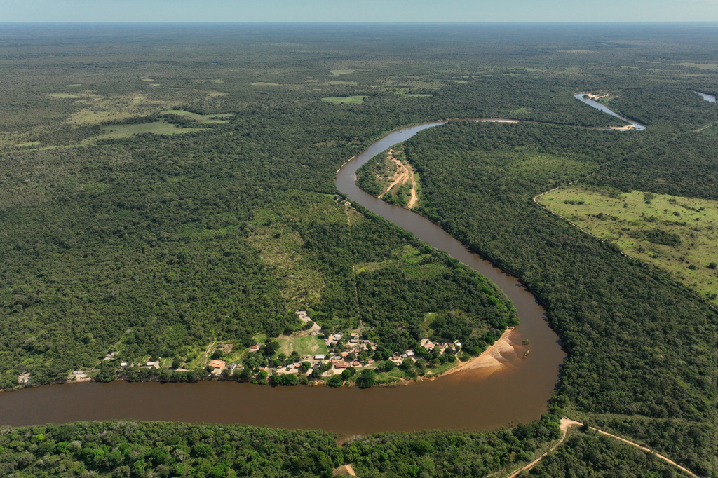 The Javae River and the Boa Esperanca village of the Javae Indigenous group are visible on Bananal Island in Formoso do Araguaia, Tocantins state, Brazil, Friday, May 22, 2026. (AP Photo/Andre Penner)