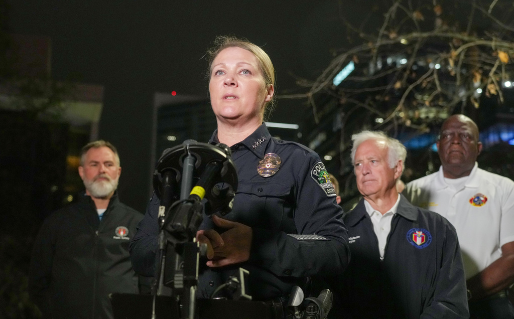 Austin Police Chief Lisa Davis provides a briefing after a shooting, Sunday March 1, 2026, near West Sixth Street and Nueces in downtown Austin, Texas. (Ricardo B. Brazziell/Austin American-Statesman via AP)