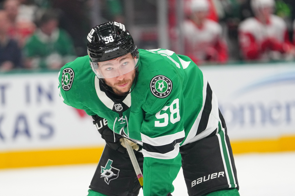 FILE - Dallas Stars left wing Michael Bunting (58) waits for a faceoff during the first period of an NHL hockey game between the Dallas Stars and the Detroit Red Wings, March 14, 2026, in Dallas. (AP Photo/Julio Cortez, File)