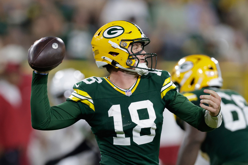Green Bay Packers' Kyle McCord throws during the second half of a preseason NFL football game against the Arizona Cardinals Friday, Aug. 28, 2026, in Green Bay, Wis. (AP Photo/Matt Ludtke)