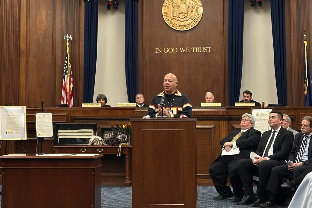 Seneca Nation of Indians President J. Conrad Seneca speaks inside a courtroom during a ceremony to posthumously admit Seneca leader and Civil War General Ely Samuel Parker to the New York state bar on Friday, Nov. 14, 2025 in Buffalo, N.Y. (AP Photo/Carolyn Thompson)