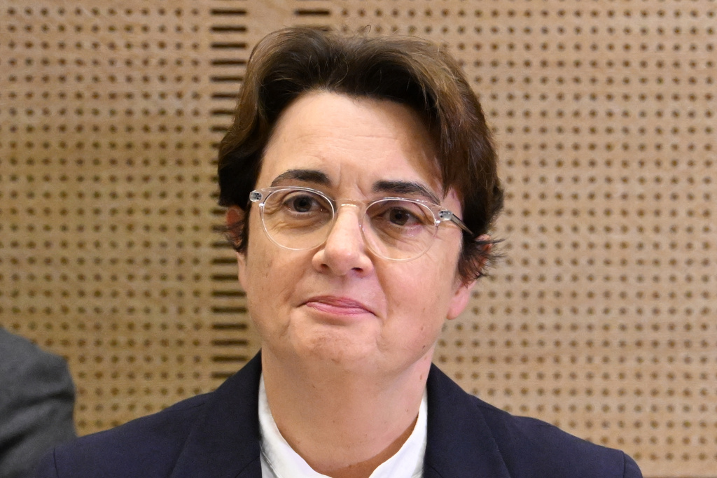 Laurence des Cars, director of Le Louvre museum, poses before a hearing at the Culture commission of the Senate, three days after historic jewels were stolen in a daring daylight heist, Wednesday, Oct. 22, 2025 in Paris. (AP Photo/Emma Da Silva)