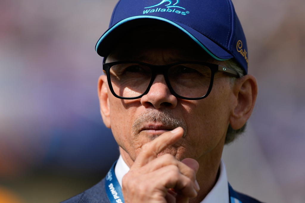 Australia's head coach Les Kiss stands on the field before a rugby test match against Argentina in Jujuy, Argentina, Saturday, Aug. 29, 2026. (AP Photo/Gustavo Garello)