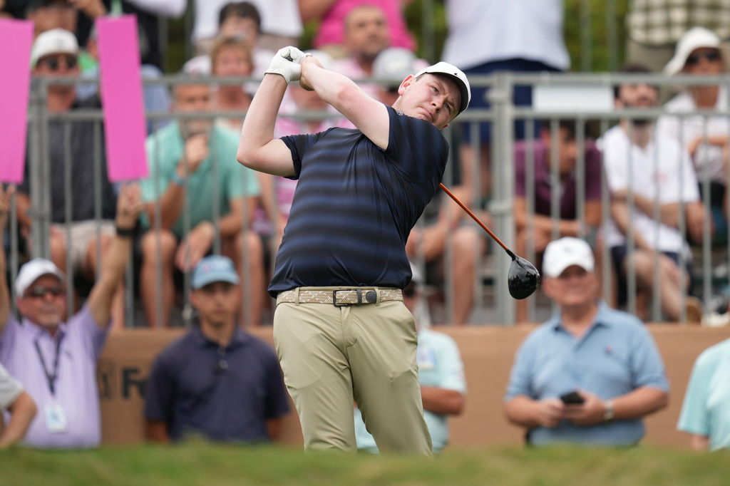 Robert MacIntyre hits his drive on the first hole during the first round of the Valero Texas Open golf tournament in San Antonio, Thursday, April 2, 2026. (AP Photo/Eric Gay)