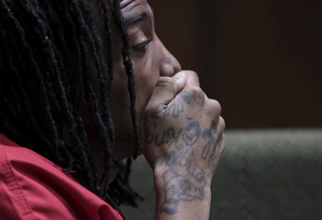 Ezekiel Kelly has an emotional reaction after pleading guilty in court on Tuesday, Aug. 13, 2025 in Memphis, Tenn. (Patrick Lantrip/The Daily Memphian) /Daily Memphian via AP)