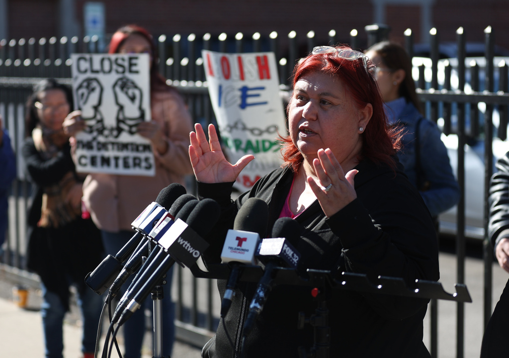 Eleanor Lara, a local resident and a parent of children who attend Cardenas Middle School, speaks during a news conference on recent U.S. Immigration and Customs Enforcement (ICE) actions in Chicago's Little Village neighborhood, Wednesday, Oct. 29, 2025. (AP Photo/Talia Sprague)