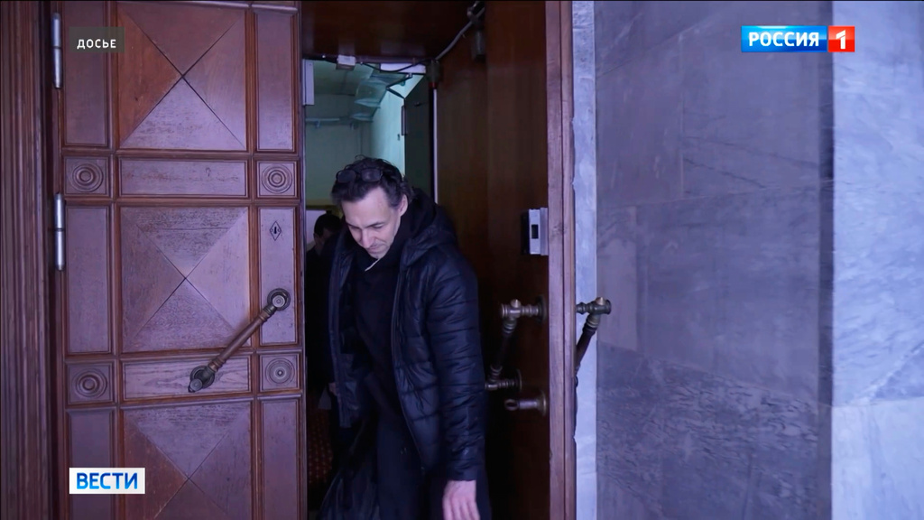 In this image, made from video and provided by Russian Federal Security Service via Russia-1 TV channel on Thursday, Jan. 8, 2026, Laurent Vinatier, a French political scholar serving a three-year sentence in Russia and facing new charges of espionage, is shown being released from prison in a prisoner swap with France. (Russian Federal Security Service/Russia-1 TV channel via AP)