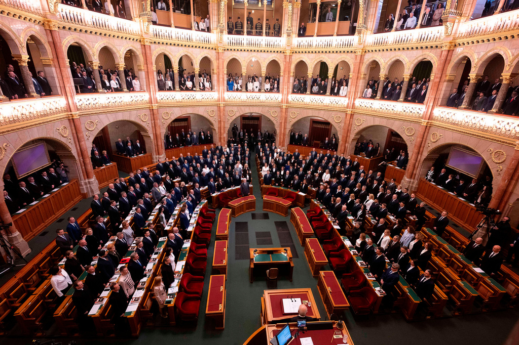 General view of the Hungarian Parliament's main hall during the inauguration ceremony of Prime Minister Peter Magyar in Budapest, Hungary, Saturday, May 9, 2026. (AP Photo/Denes Erdos)