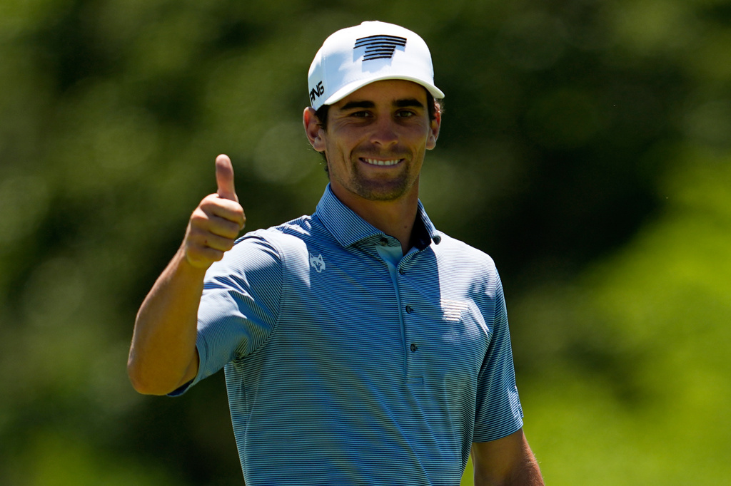 Joaquin Niemann gestures,on the third hole during a practice round for the U.S. Open golf tournament at Shinnecock Hills Golf Club in Southampton, N.Y., Tuesday, June 16, 2026.(AP Photo/George Walker IV)