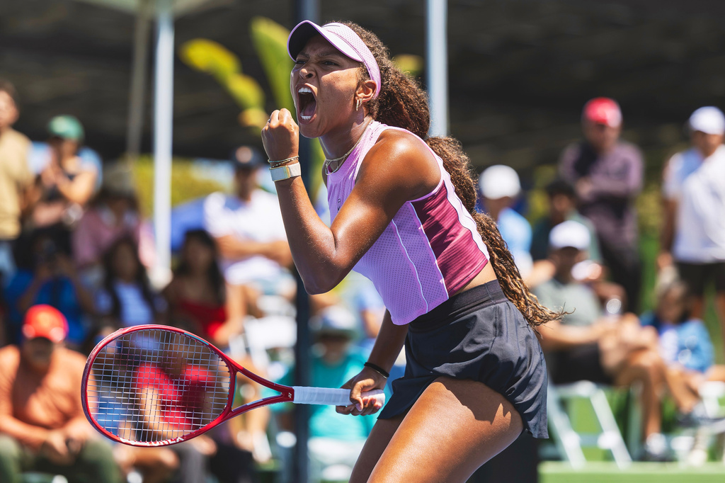 In this photo provided by USTA, Thea Frodin, 17, pumps her fist during a match at the USTA Billie Jean King Girls' 18s National Championships to earn a wild card into the U.S. Open on Aug. 16, 2026, in San Diego. (Jon Mulvey/USTA SoCal. via AP)