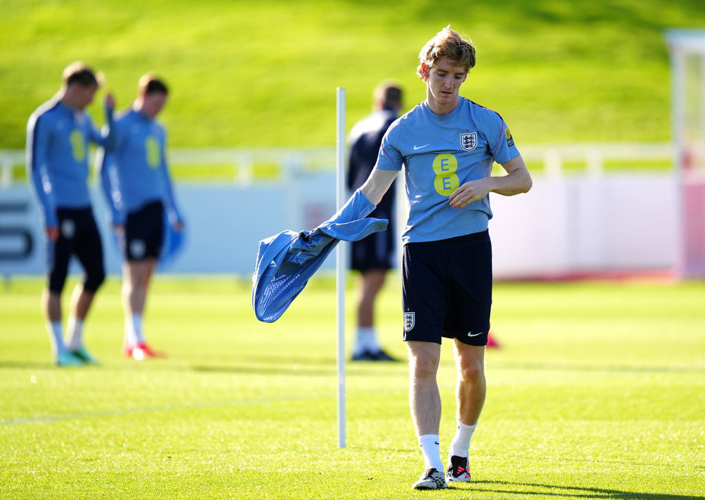 England's Anthony Gordon during a training session in Burton-upon-Trent, England, Wednesday, Sept. 23, 2026. (Bradley Collyer/PA via AP)