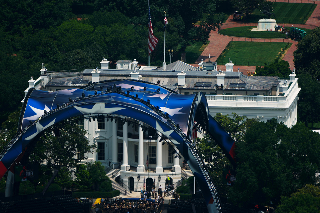 The arena for the UFC Freedom 250 fights is pictured on the South Lawn of the White House in Washington, Thursday, June 11, 2026. (AP Photo/Julia Demaree Nikhinson)