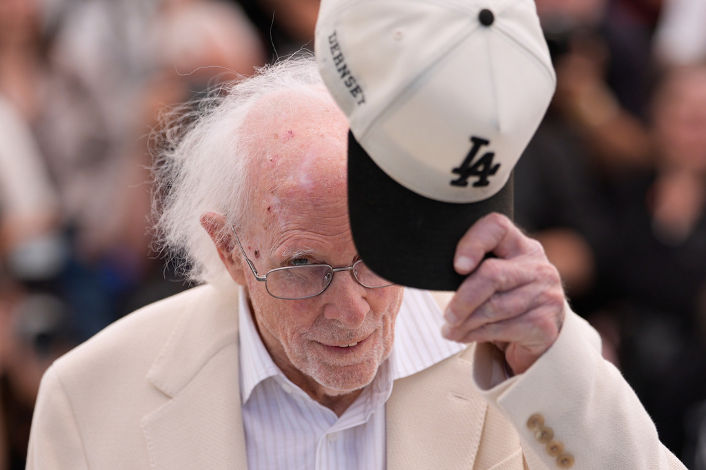 Bruce Dern poses for photographers at the photo call for the film 'Dernsie: The Amazing Life of Bruce Dern' at the 79th international film festival, Cannes, southern France, Wednesday, May 20, 2026. (AP Photo/John Locher)