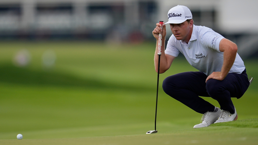 Ryan Gerard lines up his putt on the first green during the third round of the PGA Tour Championship golf tournament, Saturday, Aug 29, 2026, in Atlanta.(AP Photo/Mike Stewart)