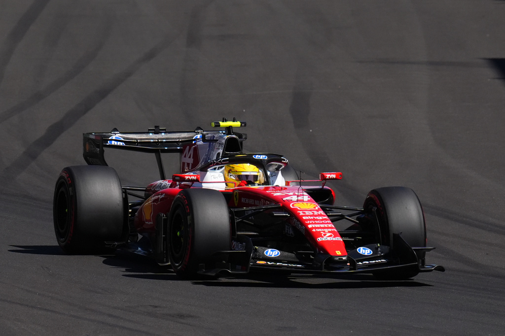 Ferrari driver Lewis Hamilton of Britain steers his car during the Spanish Formula One Grand Prix race in Madrid, Sunday, Sept. 13, 2026. (AP Photo/Manu Fernandez)