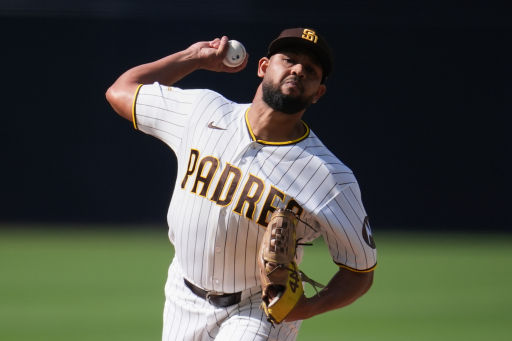 San Diego Padres starting pitcher Randy Vásquez works against a St. Louis Cardinals batter during the first inning of a baseball game Saturday, May 9, 2026, in San Diego. (AP Photo/Gregory Bull)