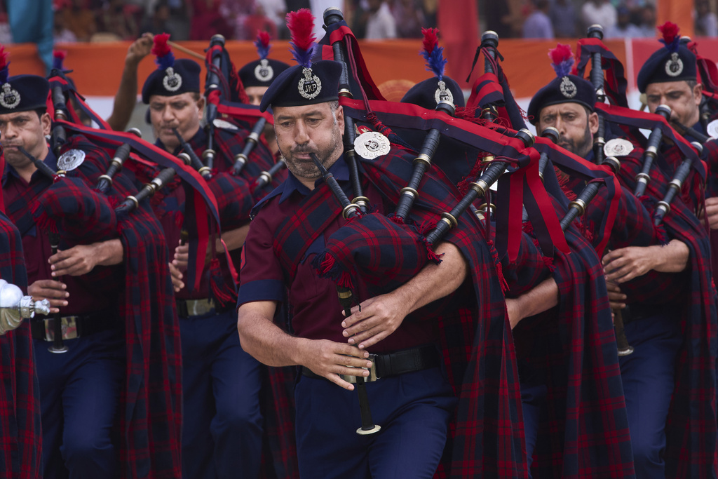 Bagpipers from Jammu Kashmir Police perform during India's Independence Day celebrations in Srinagar, Indian controlled Kashmir, Friday, Aug. 15, 2025. (AP Photo/Dar Yasin)