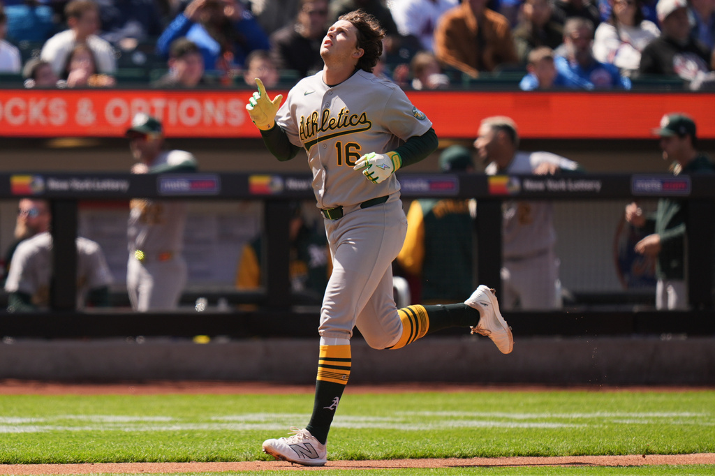 Oakland Athletics' Nick Kurtz reacts after hitting a solo home run during the third inning of a baseball game against the New York Mets, Sunday, April 12, 2026, in New York. (AP Photo/Seth Wenig)